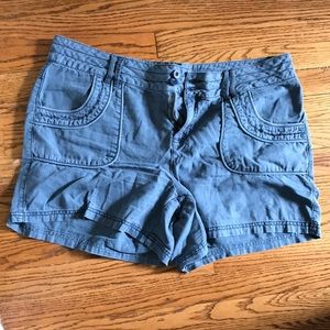 Maurice’s Linen Shorts blue
